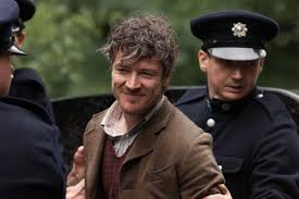 Manu Zapata_El cine (de estreno) fácil de leer_vivazapata.net_detenido