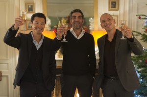 Manu Zapata_El cine (de estreno) fácil de leer_vivazapata.net_yernos brindan