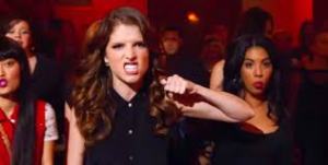 Manu Zapata_El cine (de estreno) fácil de leer_vivazapata.net_Pitch Perfect2_Dando la nota aún más alto_Anna Kendrick 2