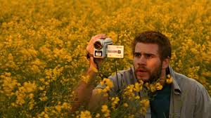 Manu Zapata_El cine (de estreno) fácil de leer_vivazapata.net_Cut Bank Chris Hemsworth grabando