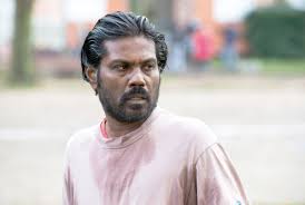 Manu Zapata_El cine (de estreno) fácil de leer_vivazapata.net_DHEEPAN_plano medio del protagonista