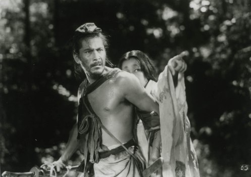 Manu Zapata_El cine (de estreno) fácil de leer_vivazapata.net_RASHOMON_Toshiro Mifune, Tajomaru y Masako, la mujer