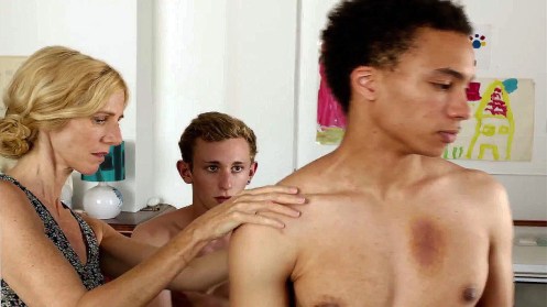 manu-zapata_el-cine-de-estreno-facil-de-leer_vivazapata-net_cuando-tienes-17-an%cc%83os_kacey-mottet-klein-corentin-fila-y-sandrine-kiberlain-2