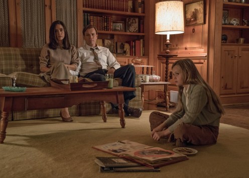 Manu Zapata_El cine (de estreno) fácil de leer_vivazapata.net_AMERICAN PASTORAL_Ewan McGregor Jennifer Connelly y su hija en la ficción