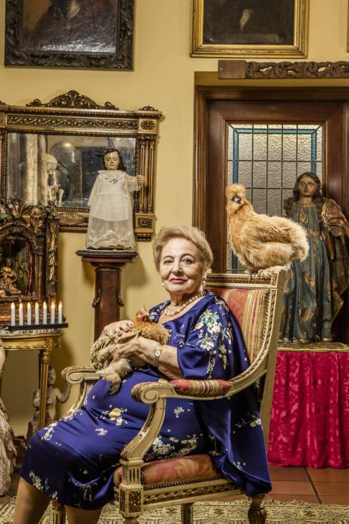 Manu Zapata_El cine (de estreno) fácil de leer_vivazapata.net_MUCHOS HIJOS, UN MONO Y UN CASTILLO_Julita salmerón rodeada de excentricidades