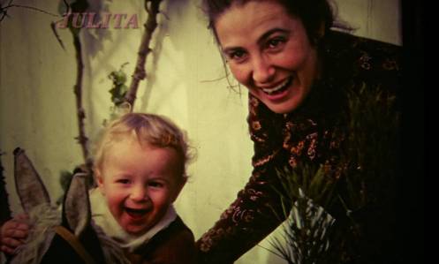 Manu Zapata_El cine (de estreno) fácil de leer_vivazapata.net_MUCHOS HIJOS, UN MONO Y UN CASTILLO_Julita y Gustavo Salmerón en los años 70