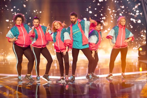 Manu Zapata_El cine (de estreno) fácil de leer_vivazapata.net_LA TRIBU_Paco León, Carmen Machi y las Mamis de Badalona en TV