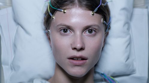 Manu Zapata_El cine (de estreno) fácil de leer_vivazapata.net_THELMA_Eili Harboe cables