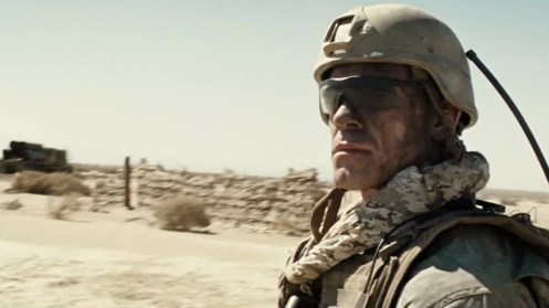 Manu Zapata_El cine (de estreno) fácil de leer_vivazapata.net_THE WALL_John Cena Primer Plano