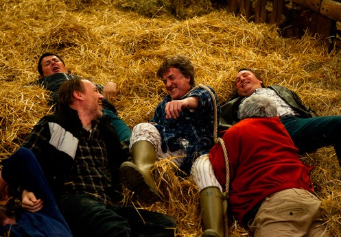 Manu Zapata_El cine (de estreno) fácil de leer_vivazapata.net_NORMANDÍA AL DESNUDO_François Cluzet granero