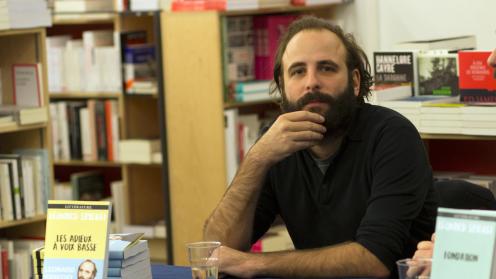 Manu Zapata_El cine (de estreno) fácil de leer_vivazapata.net_DOBLES VIDAS_Vincent Macaigne