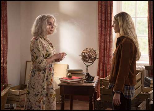 Manu Zapata_El cine (de estreno) fácil de leer_vivazapata.net_LA ÚLTIMA LOCURA DE CLAIRE DARLING_Catherine Deneuve y Chiara Mastroianni