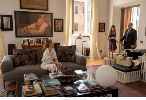 Manu Zapata_El cine (de estreno) fácil de leer_vivazapata.net_COMO PEZ FUERA DEL AGUA_Sonia Bergamasco y Antonio Albanese