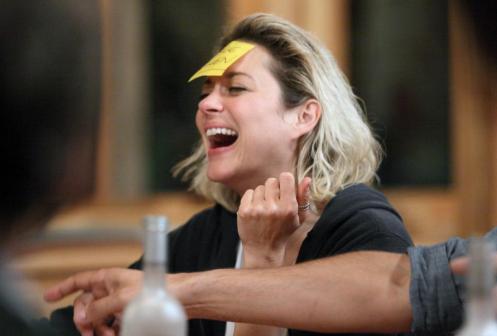 Marion Cotillard_Manu Zapata_El cine (de estreno) fácil de leer_vivazapata.net_PEQUEÑAS MENTIRAS PARA ESTAR JUNTOS