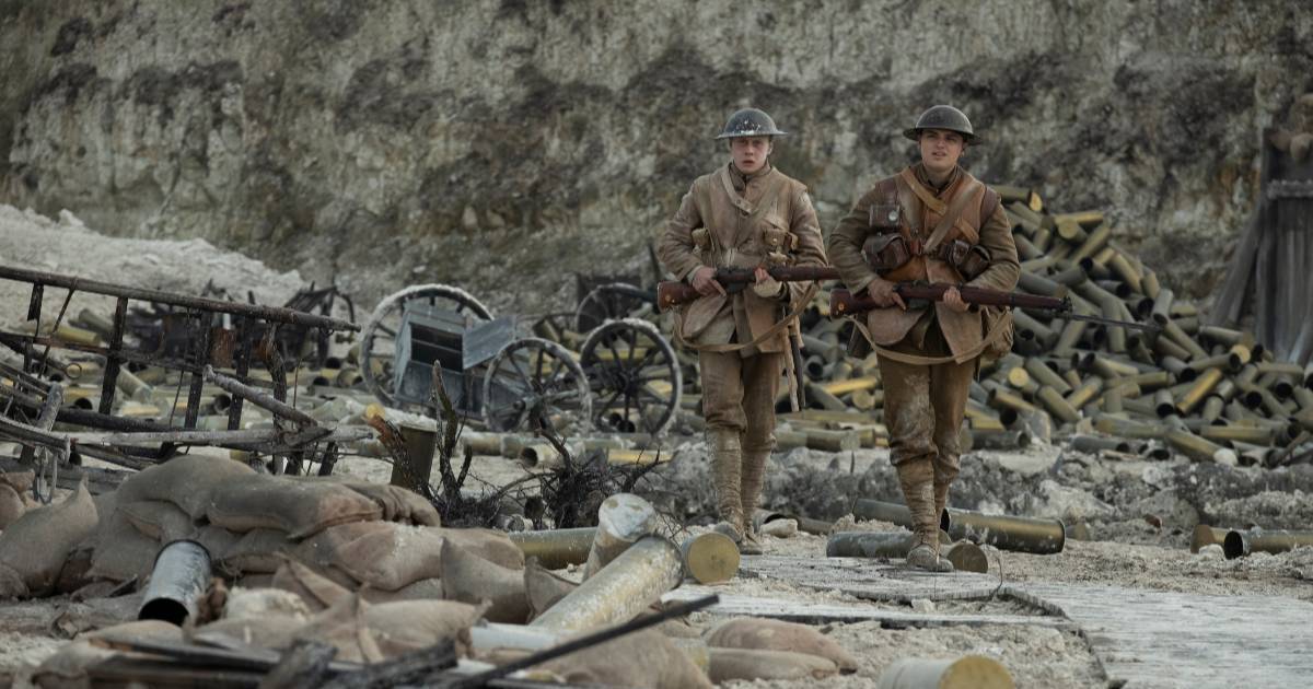 Dean-Charles Chapman y George MacKay_Manu Zapata_El cine (de estreno) fácil de leer_vivazapata.net_1917